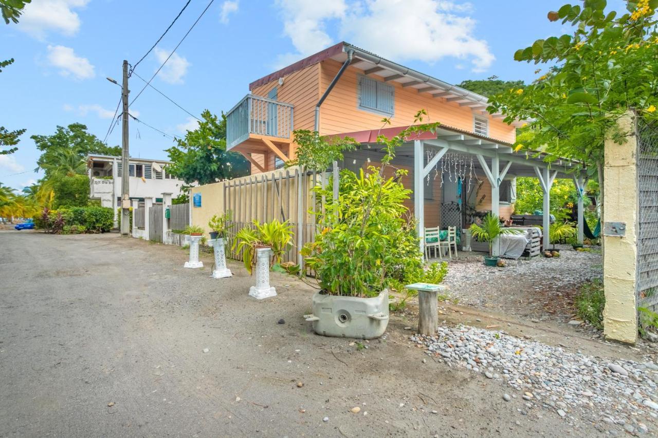 Appartement Charmant Au Carbet Avec Vue Sur La Mer 50 M² Le Carbet Eksteriør bilde