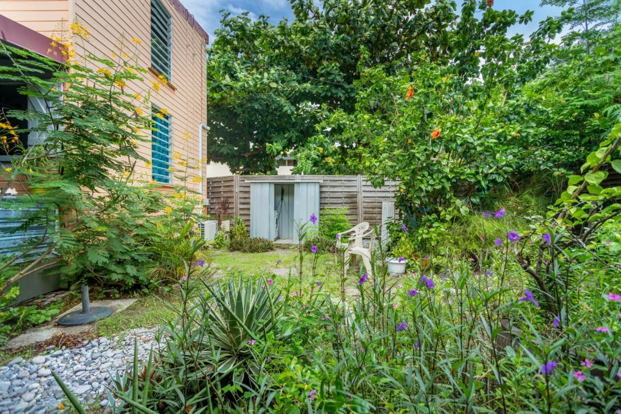 Appartement Charmant Au Carbet Avec Vue Sur La Mer 50 M² Le Carbet Eksteriør bilde